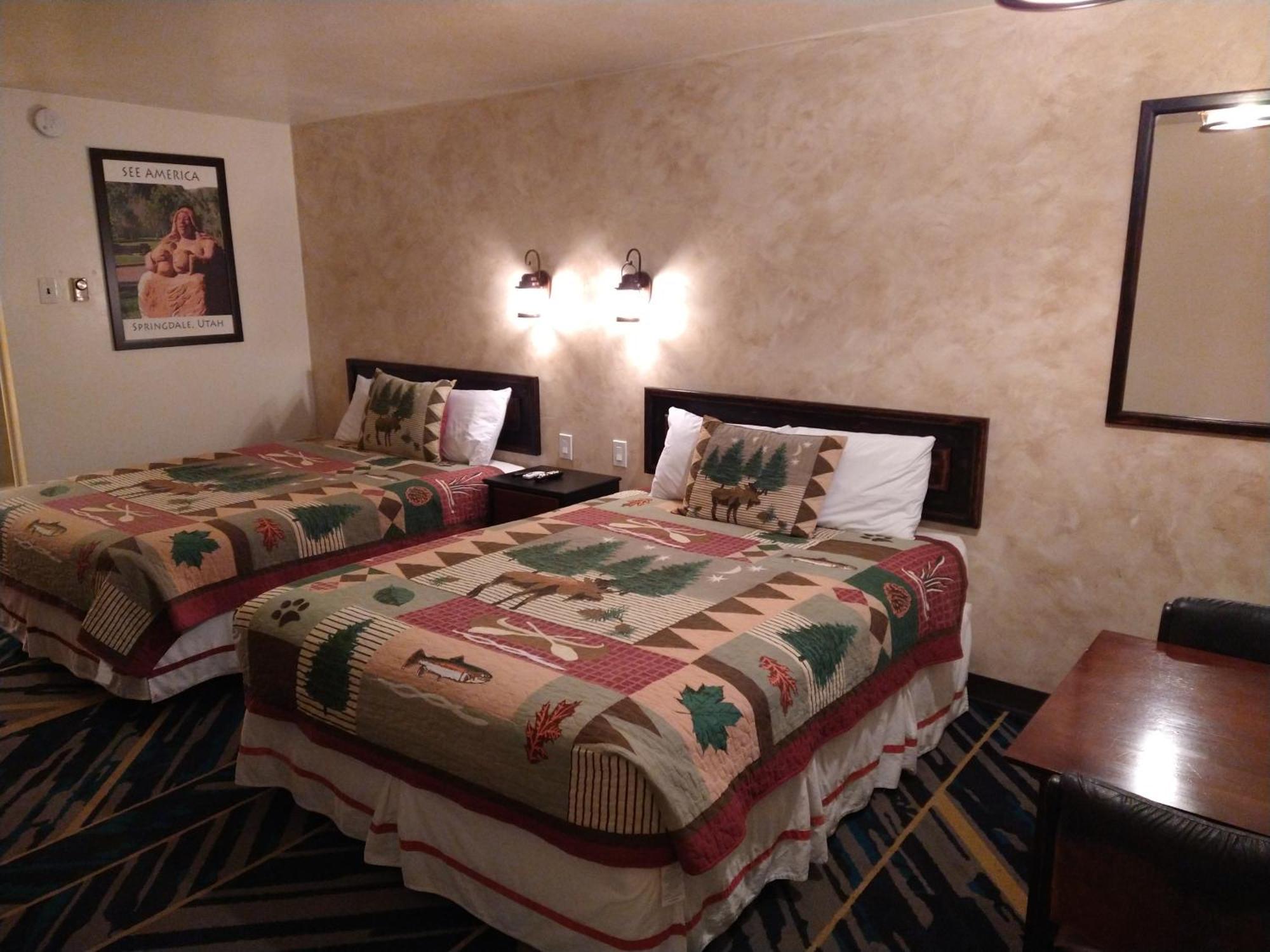 High Desert Inn サライナ エクステリア 写真